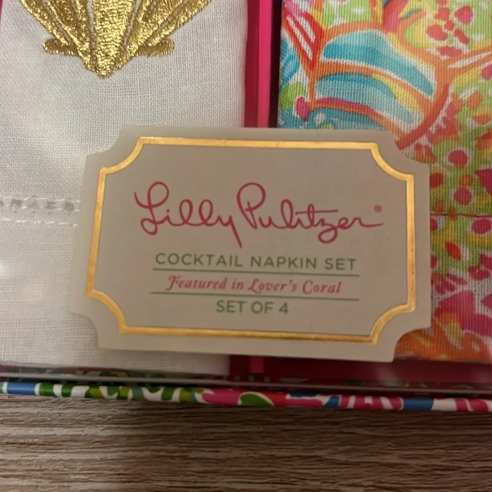 Lilly Pulitzer cotton embroidered cocktail napkin set of 4 NWT in box